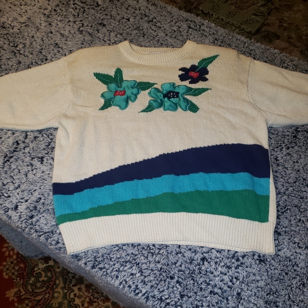 *SOLD* Vintage Short Sleeve Sweater Size XL Unique Rare Spring Fall Coastal